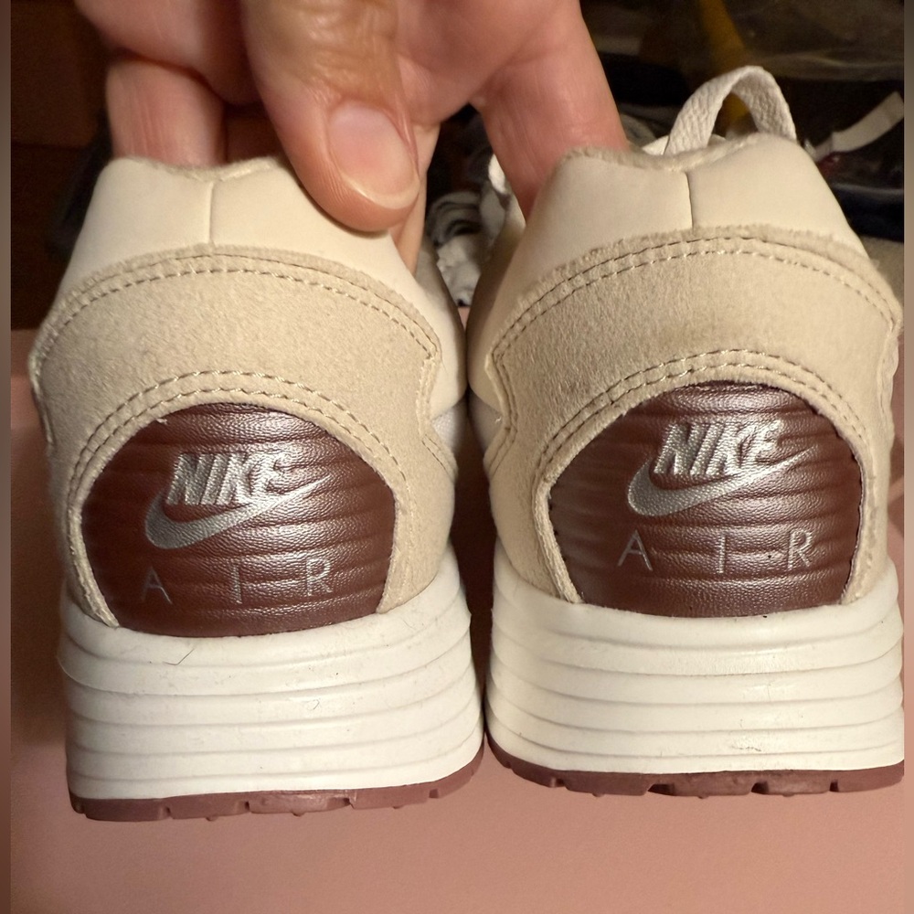 Nike Air Max Solo, Women’s Sz. 10, Style FN0784-005 New Sneakers - Picture 7 of 16